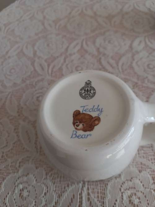 2 MUG TEDDY BEAR AND BUNNIES BY PRINKNASH POTTERY GLOUCESTER
